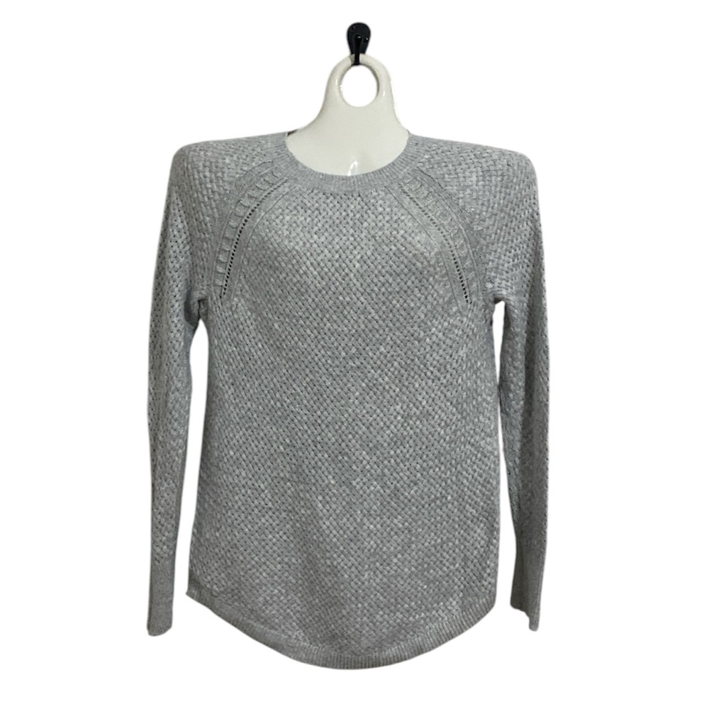 Ann Taylor LOFT light grey Stitchy shirttail sweater